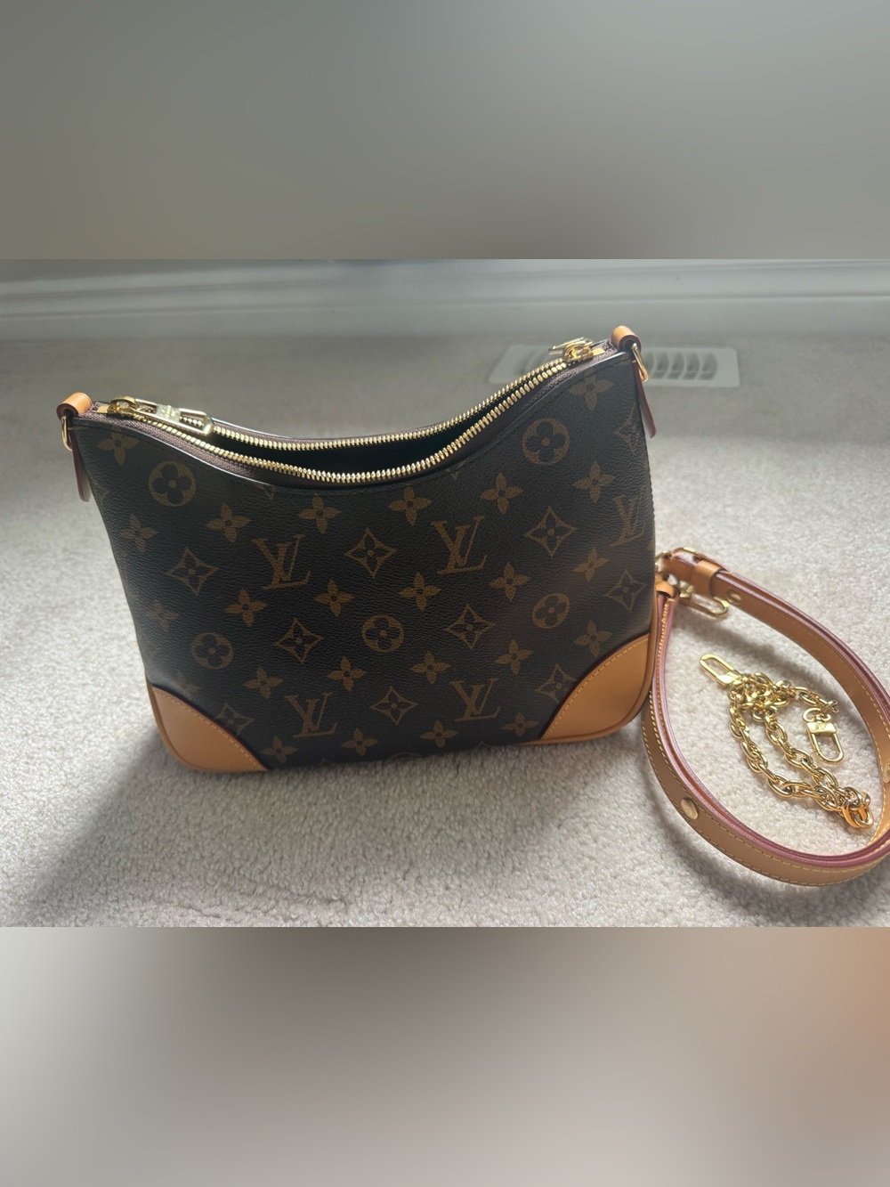 Authentic LV boulogne pm